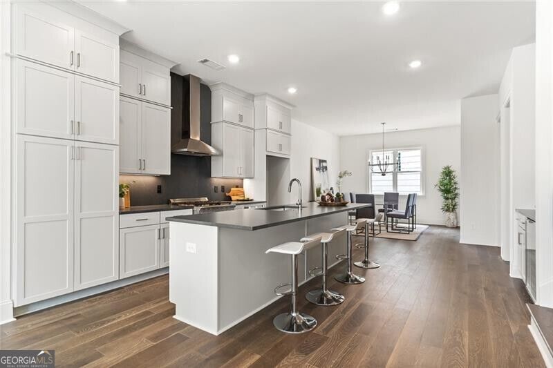 Photo of 3667 Peachtree Road NE #14, Atlanta, GA 30319 (MLS # 10876435)