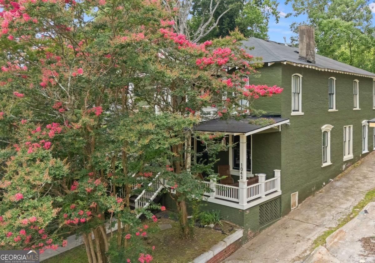 1043 METROPOLITAN PKWY SW