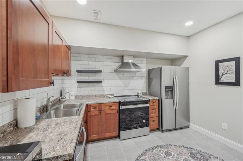 Crabapple North - Residential