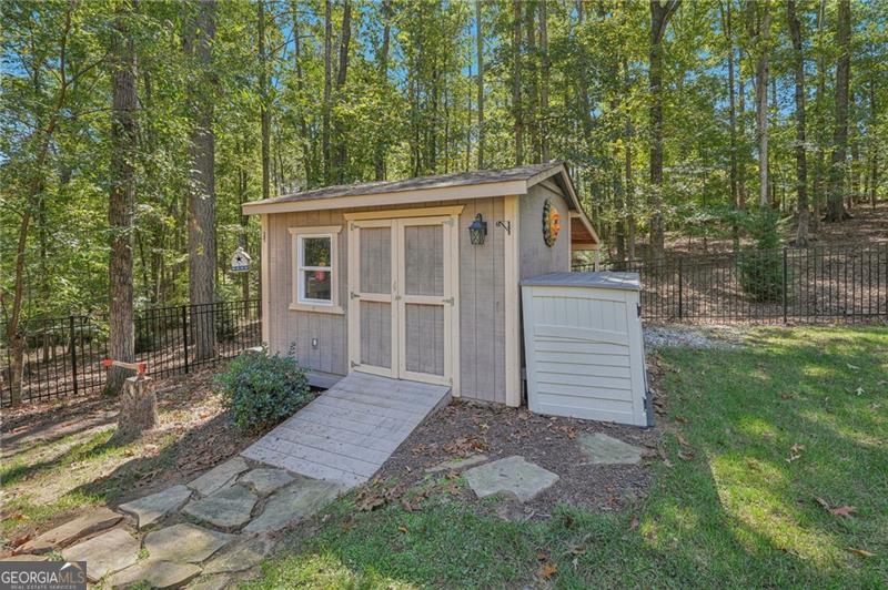 Crabapple North - Residential