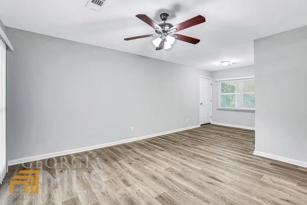 Valley Brook Estates - Residential Lease
