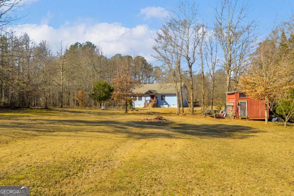 Photo of 1079 Hardeman Farm Road, Carnesville, GA 30521 (MLS # 10689257)