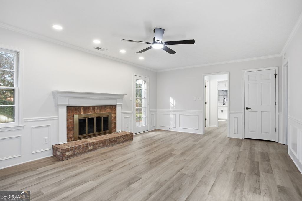 Photo of 653 Parkcrest Place NE, Marietta, GA 30068 (MLS # 10676750)