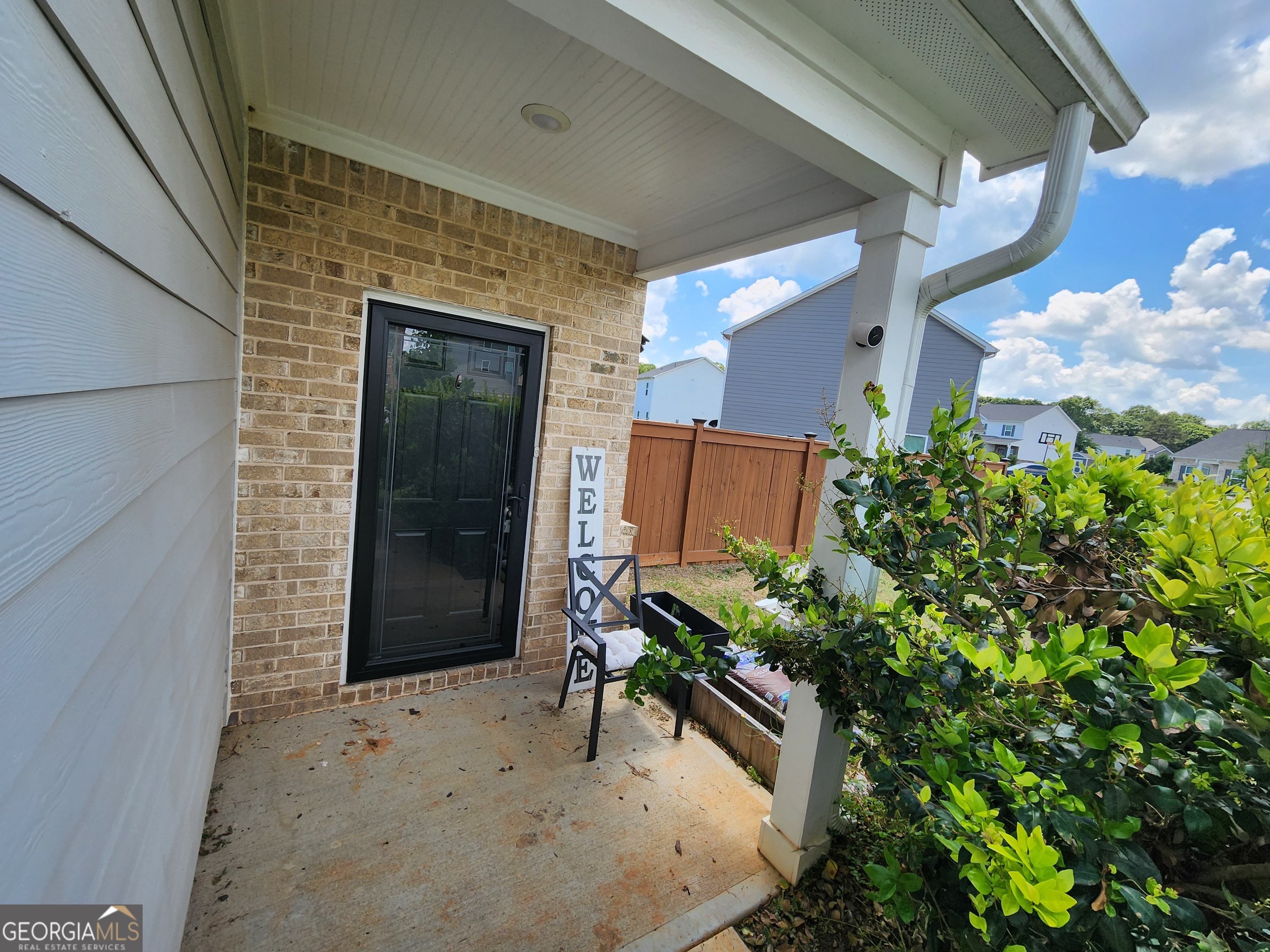 3294 Bridgewood DR