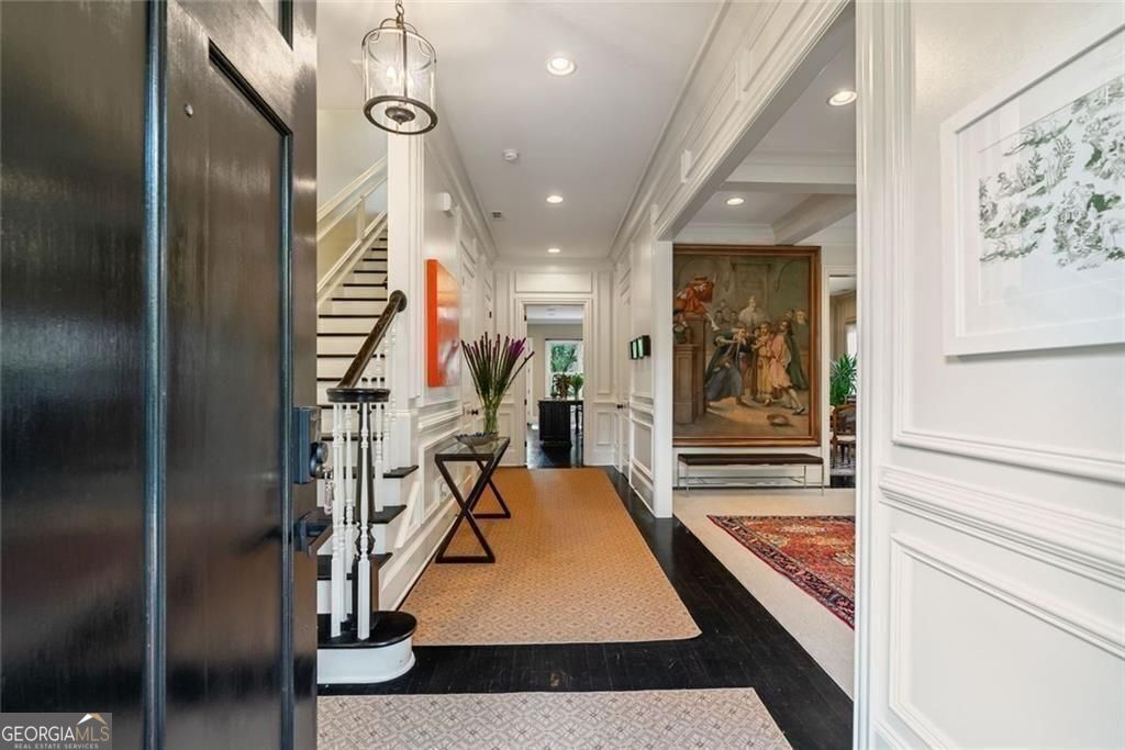 2291 Hosea L Williams DR SE