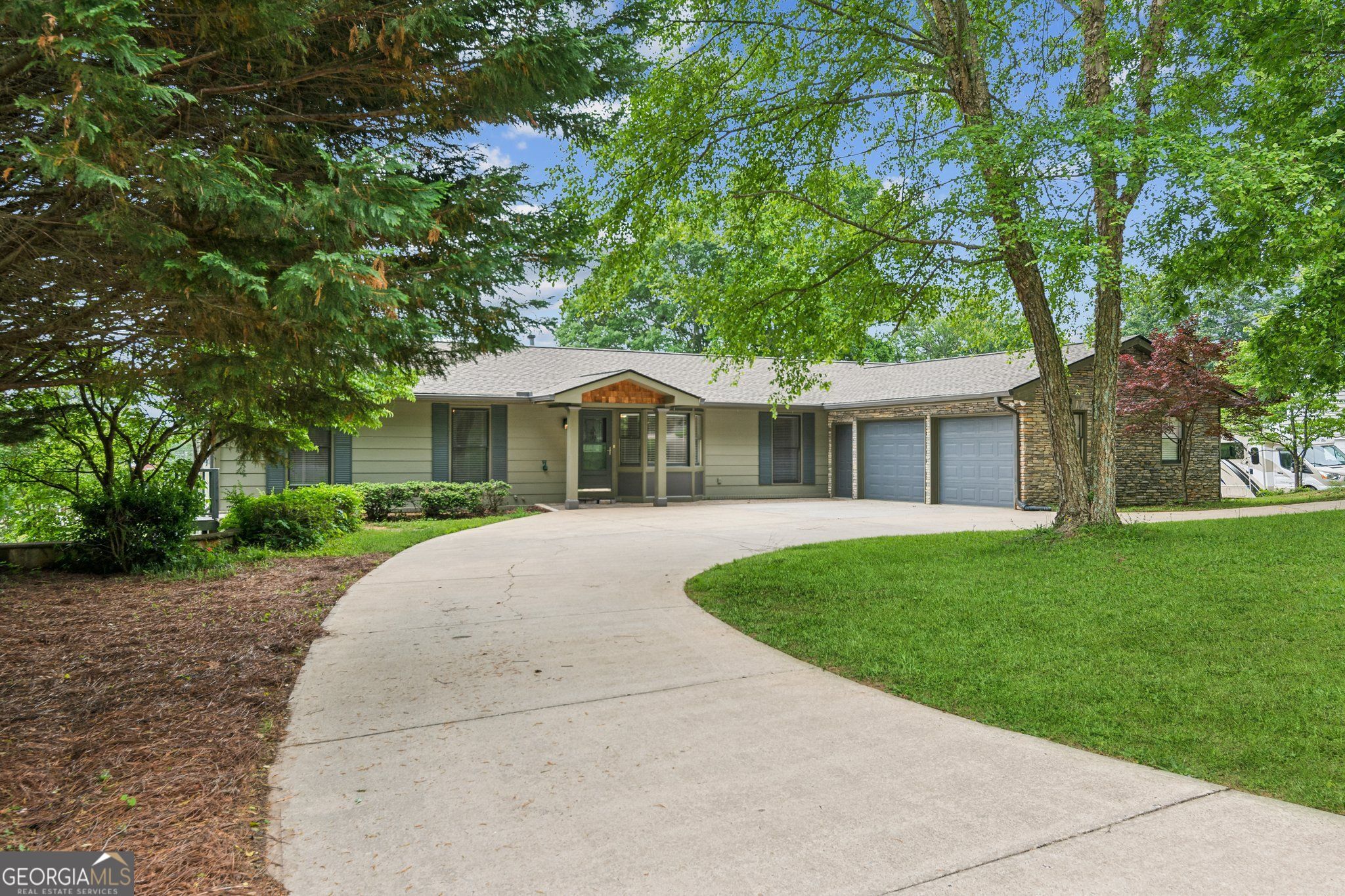 2055 Cactus LN
