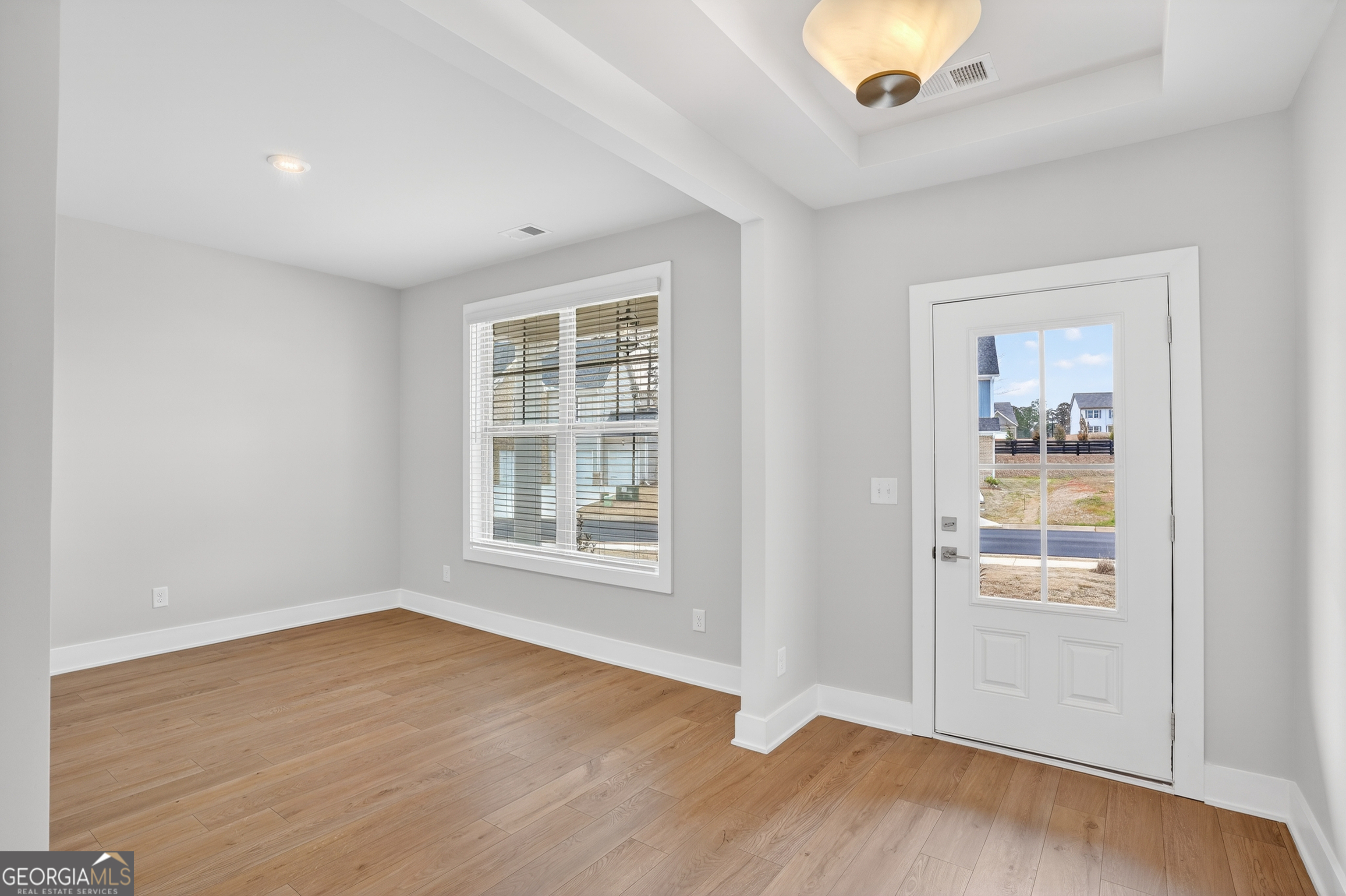 609 Villa Rica Springs