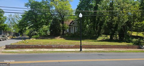 Photo of 501 Broad Street S, Rome, GA 30161 (MLS # 10506573)