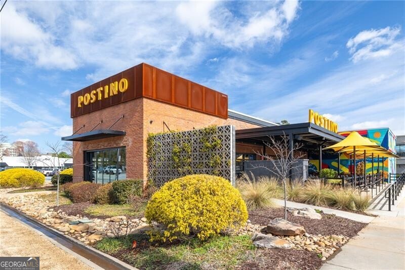 Atlanta, Georgia 30305, United States, 2 Bedrooms Bedrooms, ,2 BathroomsBathrooms,Residential,Active,4003