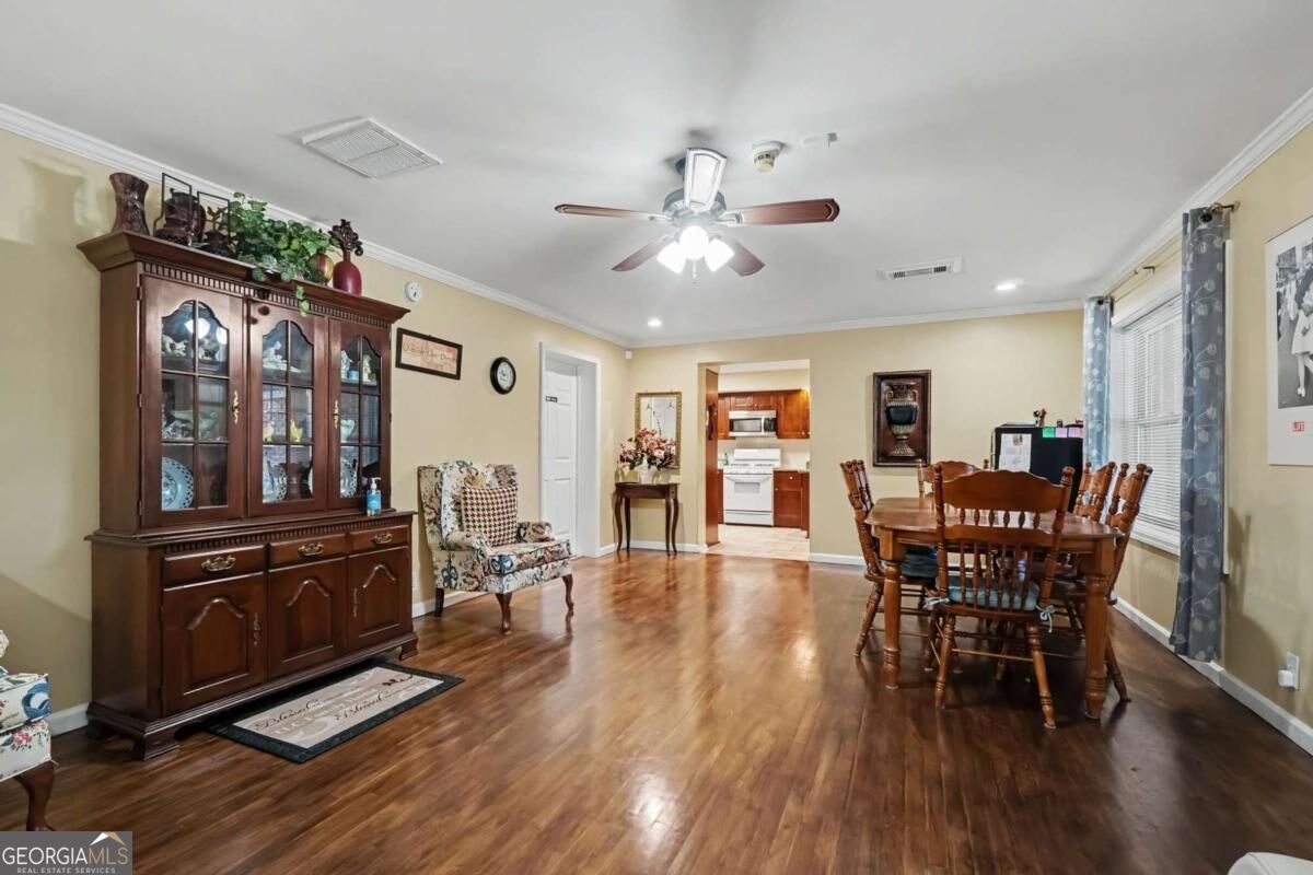 3605 Shallowford RD