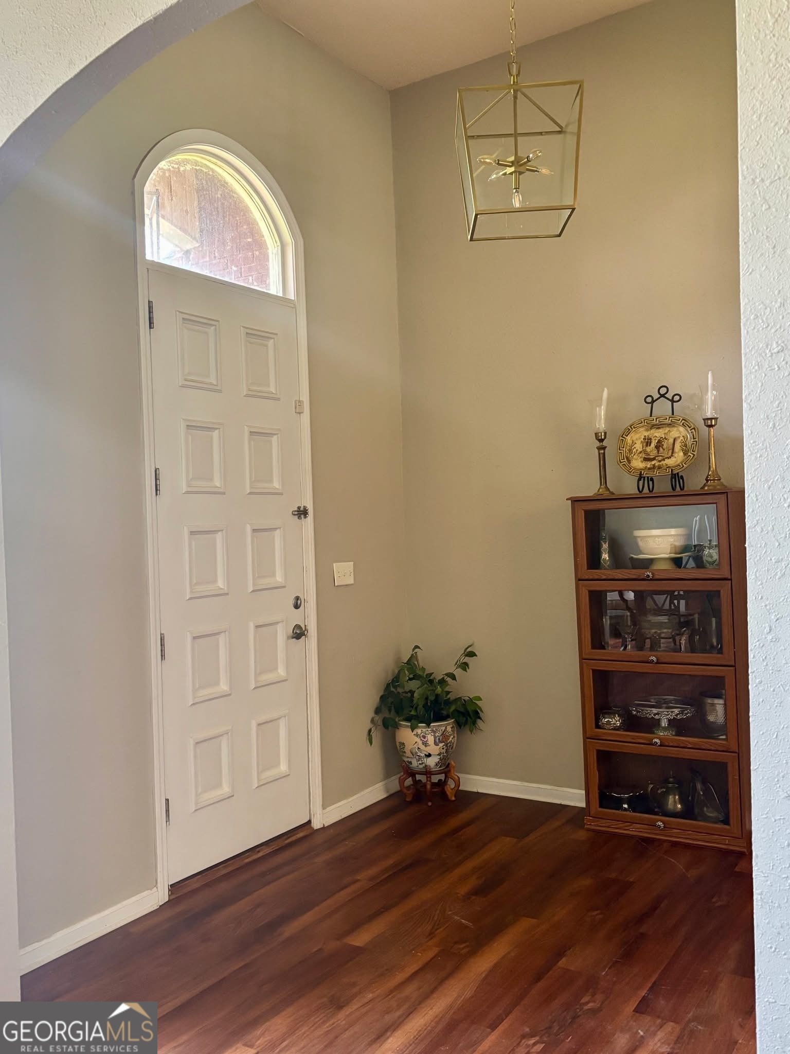 150 Wood Oak CIR