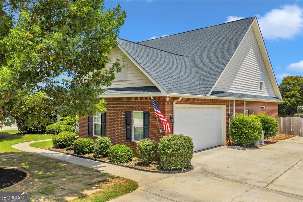 124 Roseine DR