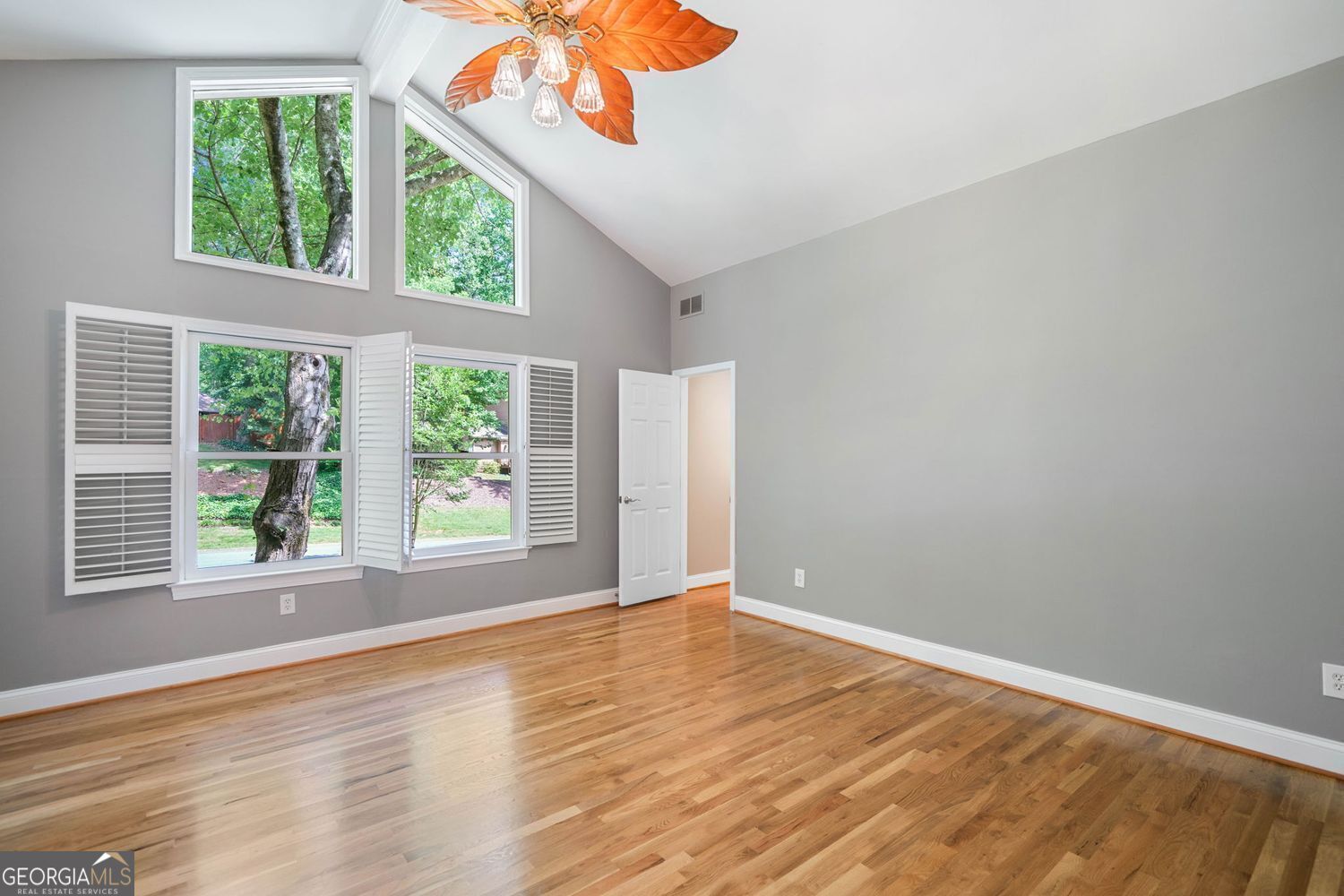 CHIMNEY SPRINGS - Residential