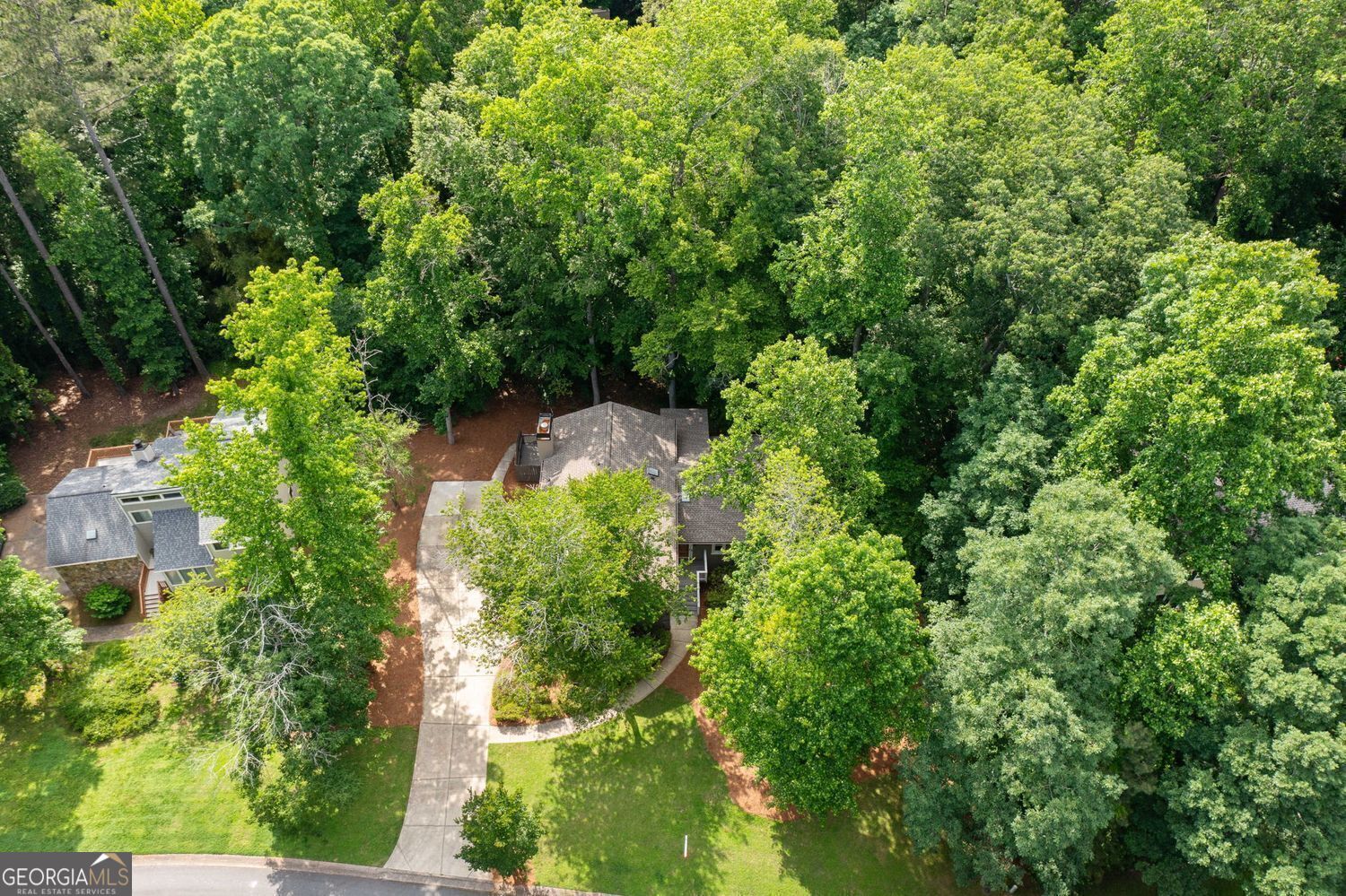 CHIMNEY SPRINGS - Residential