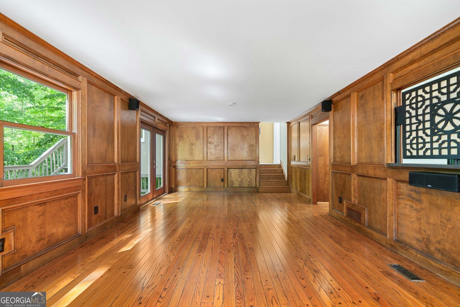 CHIMNEY SPRINGS - Residential