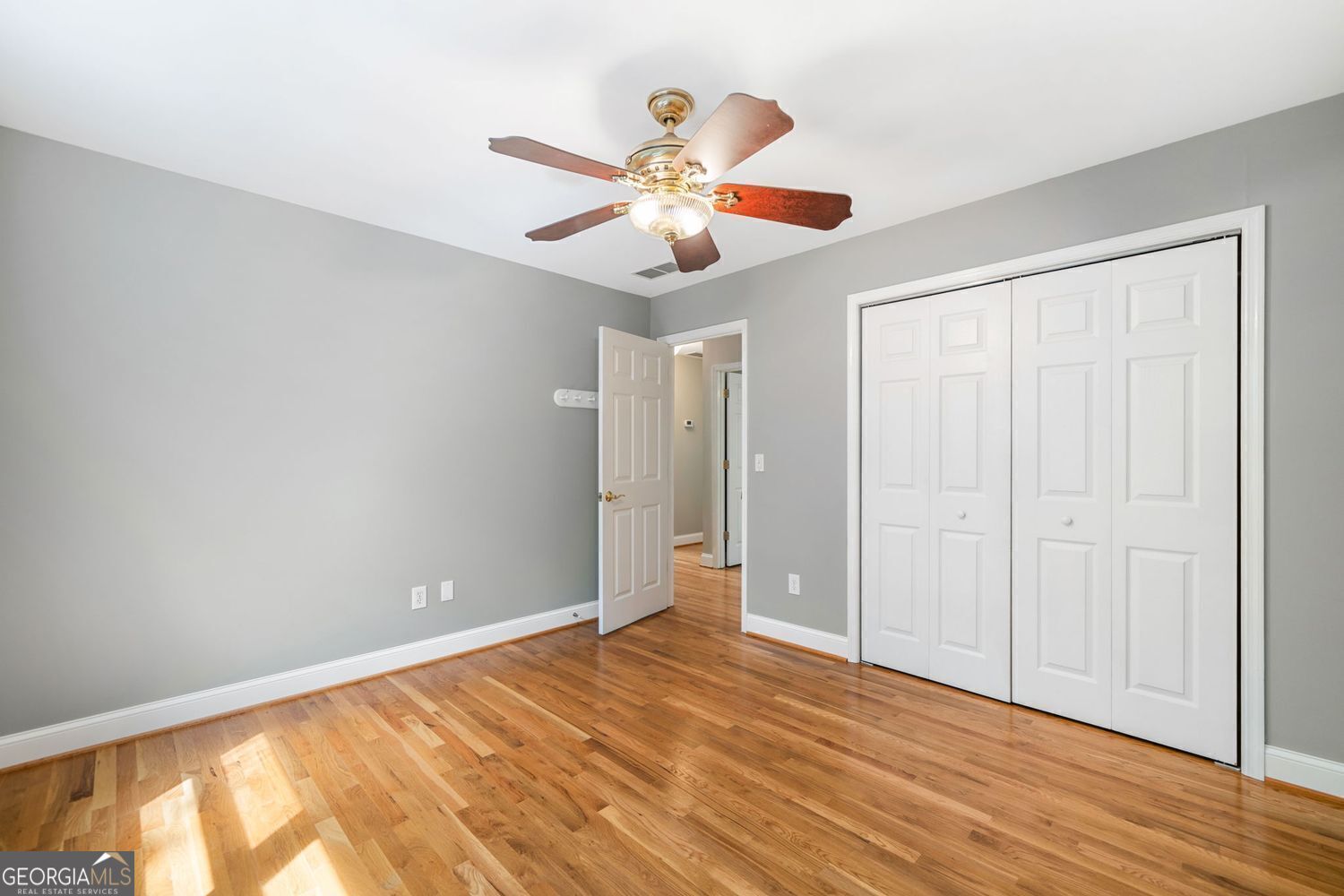 CHIMNEY SPRINGS - Residential