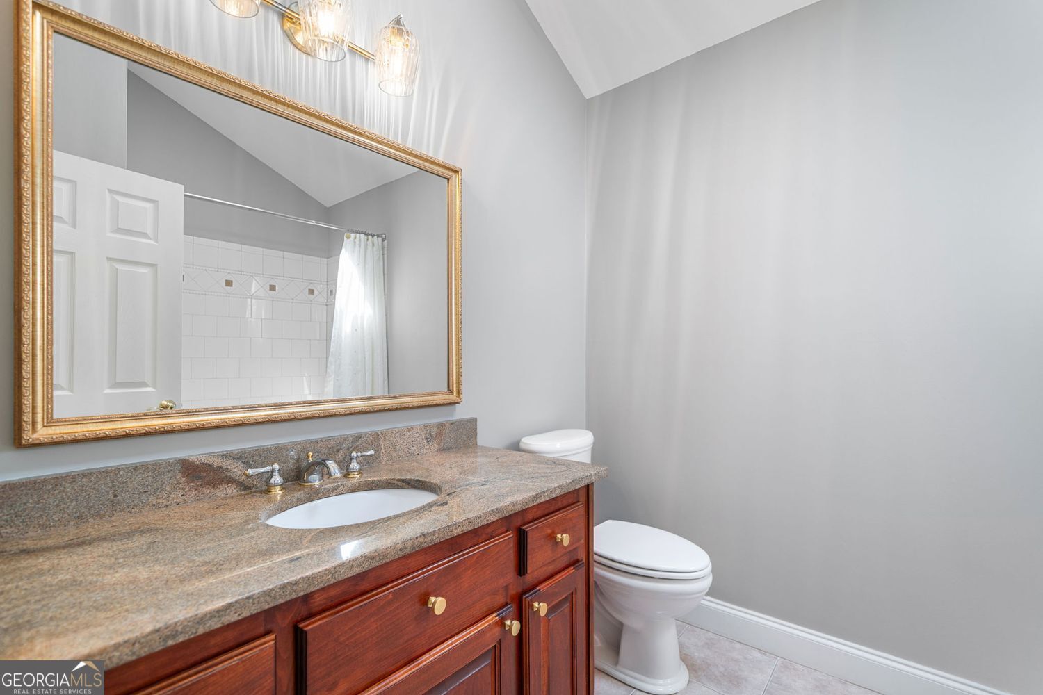 CHIMNEY SPRINGS - Residential