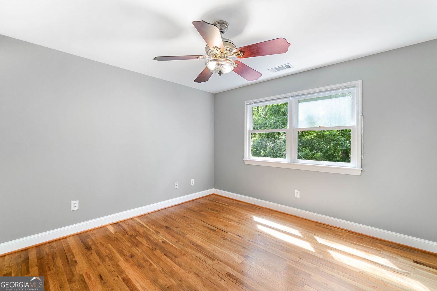 CHIMNEY SPRINGS - Residential