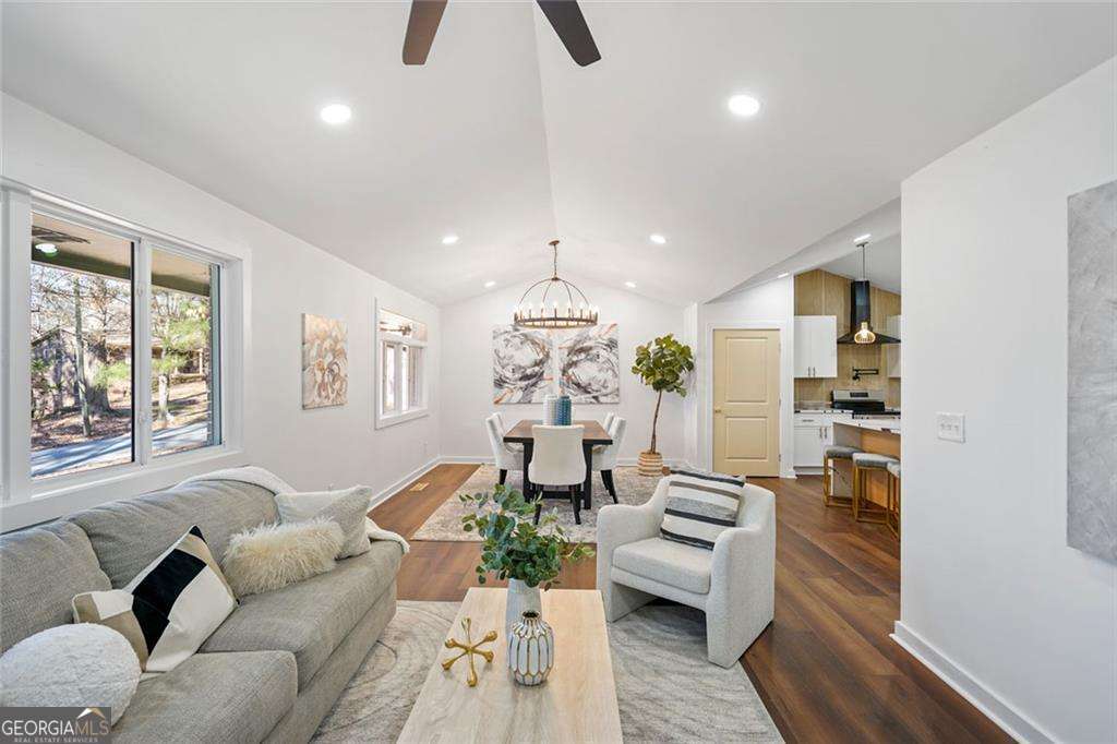 2541 Peyton Woods TRL SW