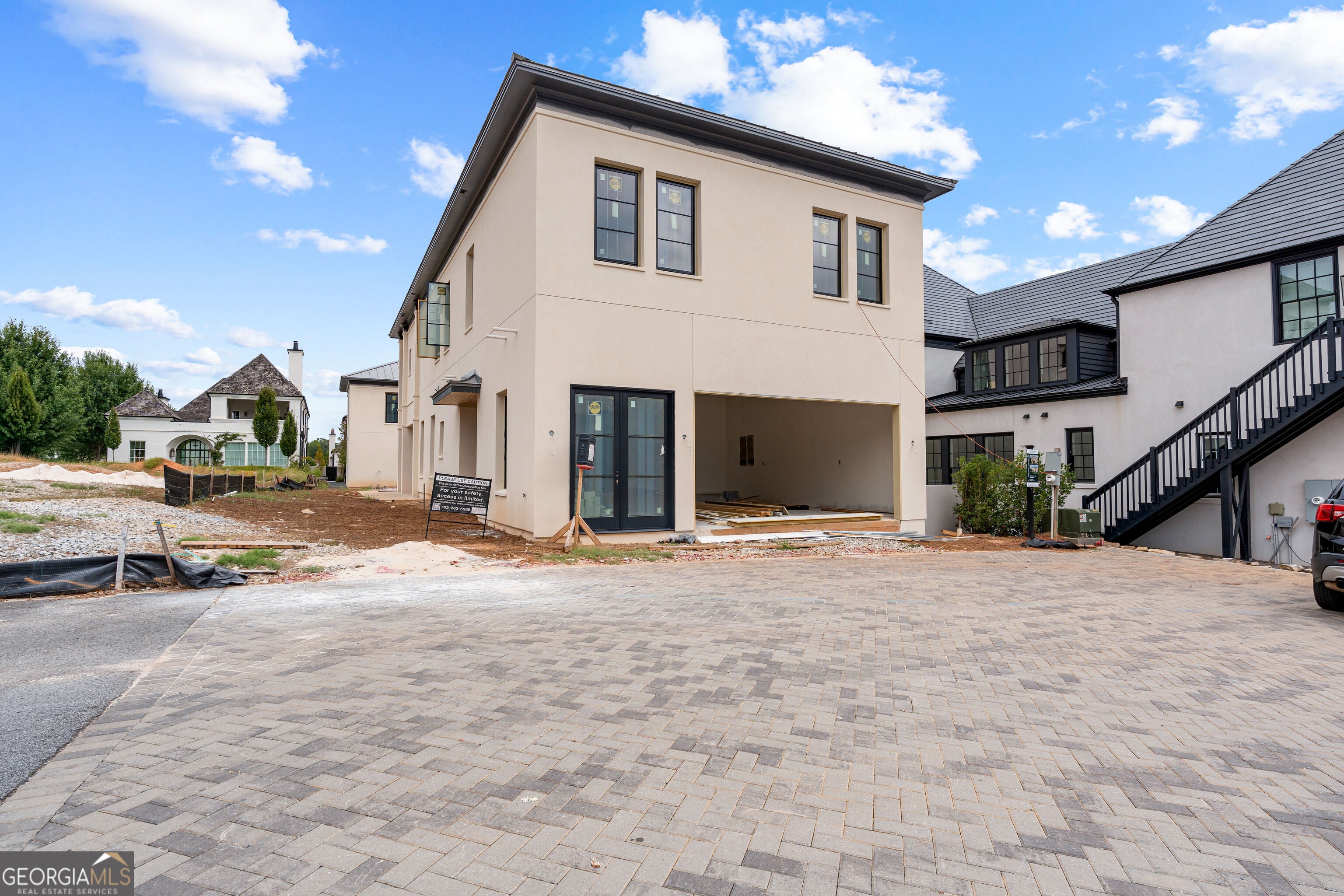 200 Guild LN