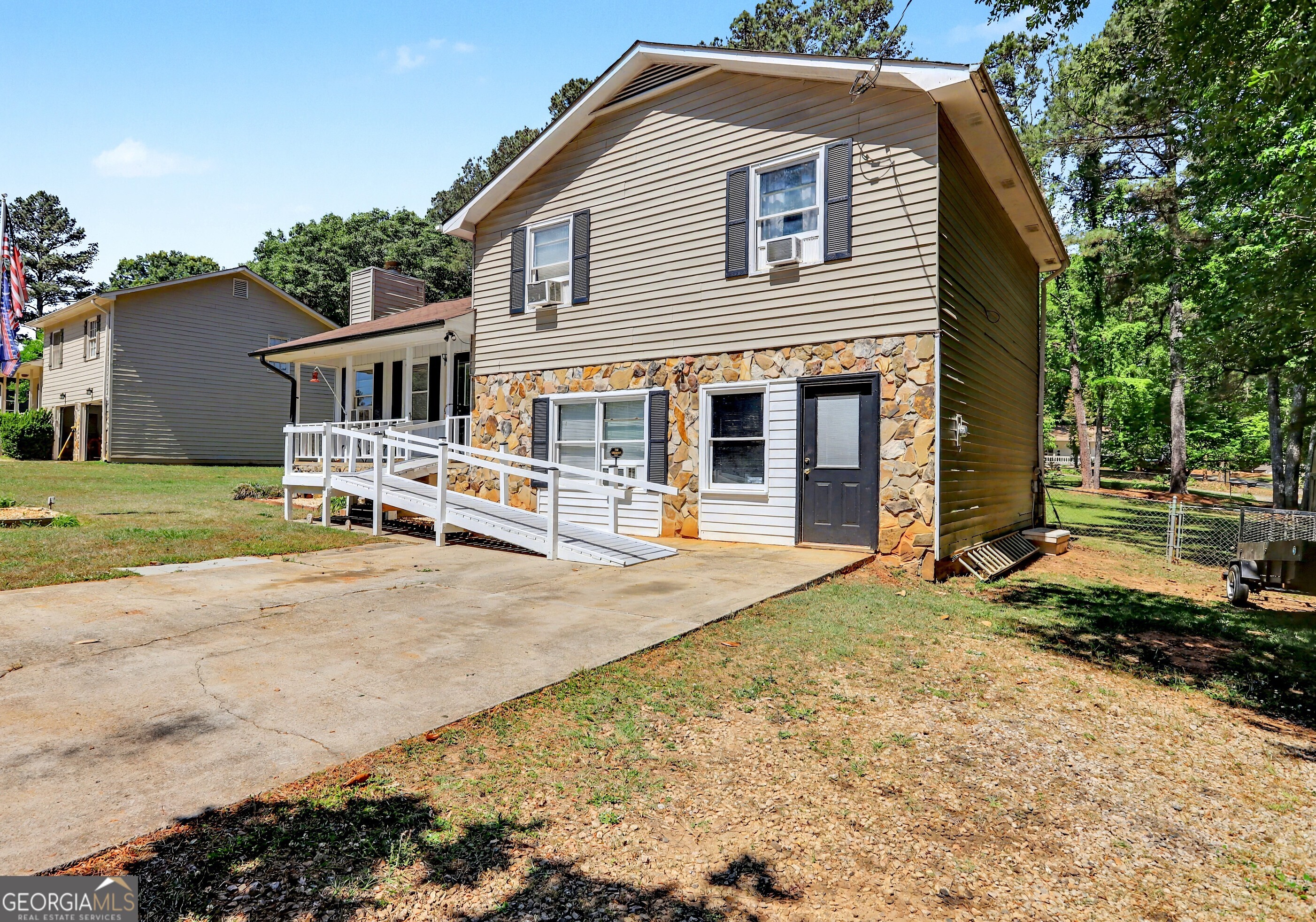 114 Longview RD