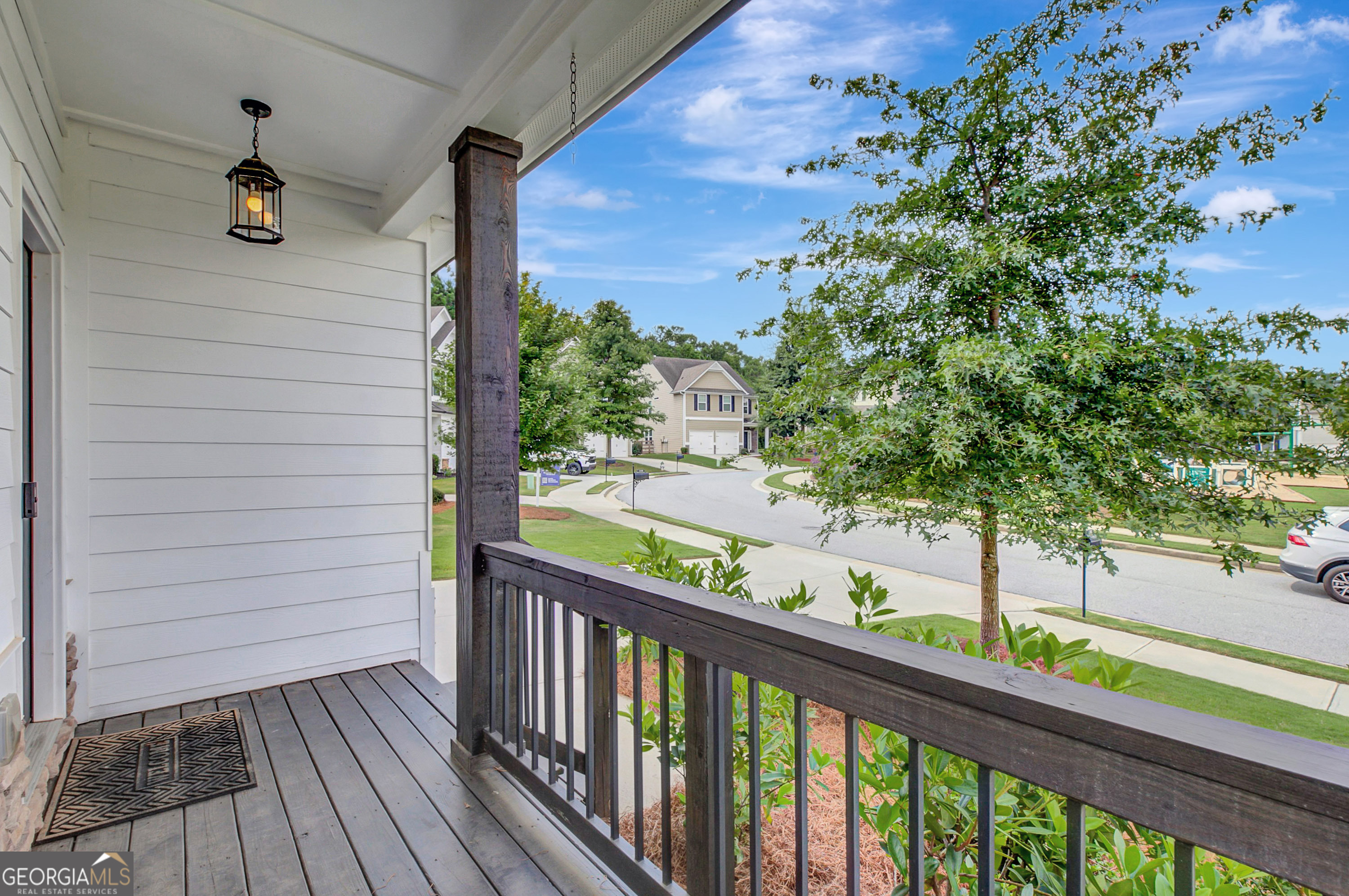 163 Macalester DR