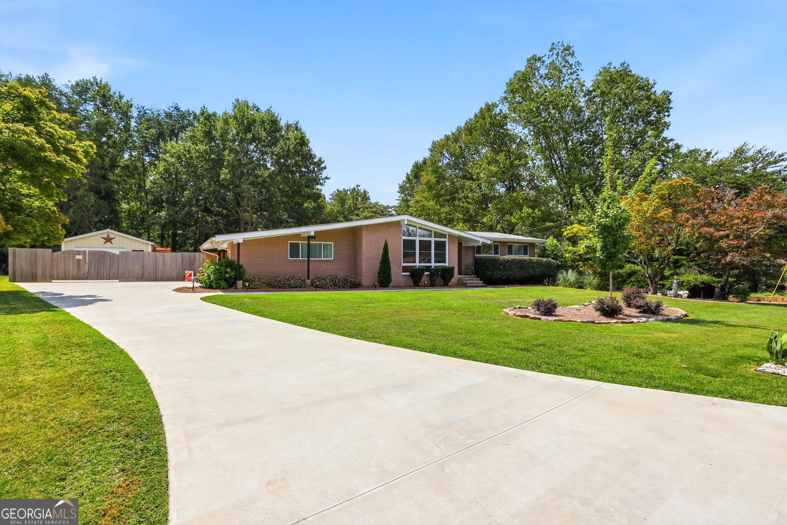368 Highland Avenue, Cornelia, GA, 30531