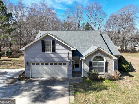 Photo of 600 Longstreet Lane, Locust Grove, GA 30248 (MLS # 10694363)