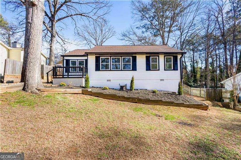 Photo of 2029 Benson Avenue SE, Smyrna, GA 30080 (MLS # 10694734)