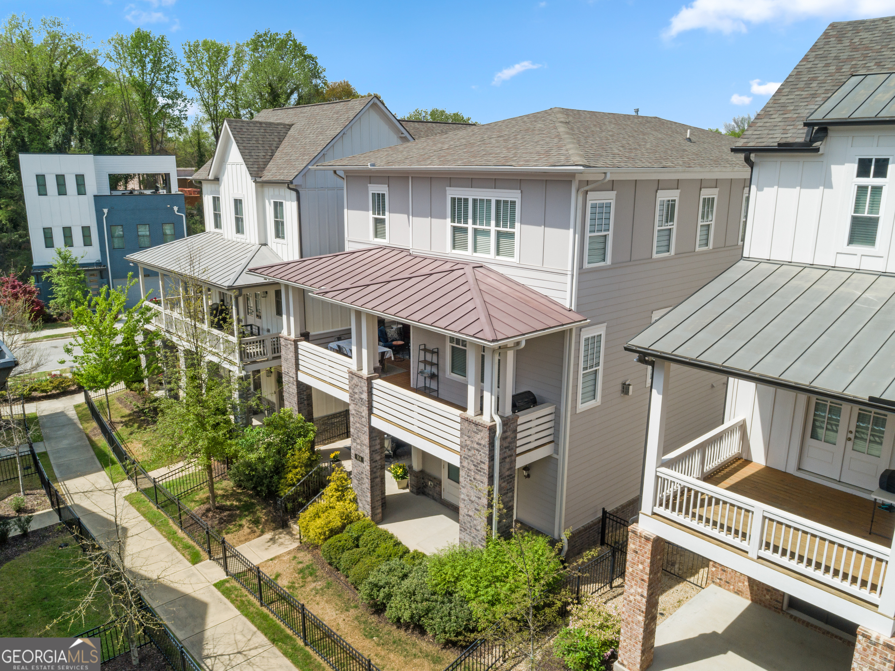 914 Martin ST NW