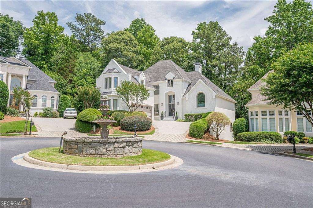 Photo of 745 Combee Way, Roswell, GA 30076 (MLS # 10799757)