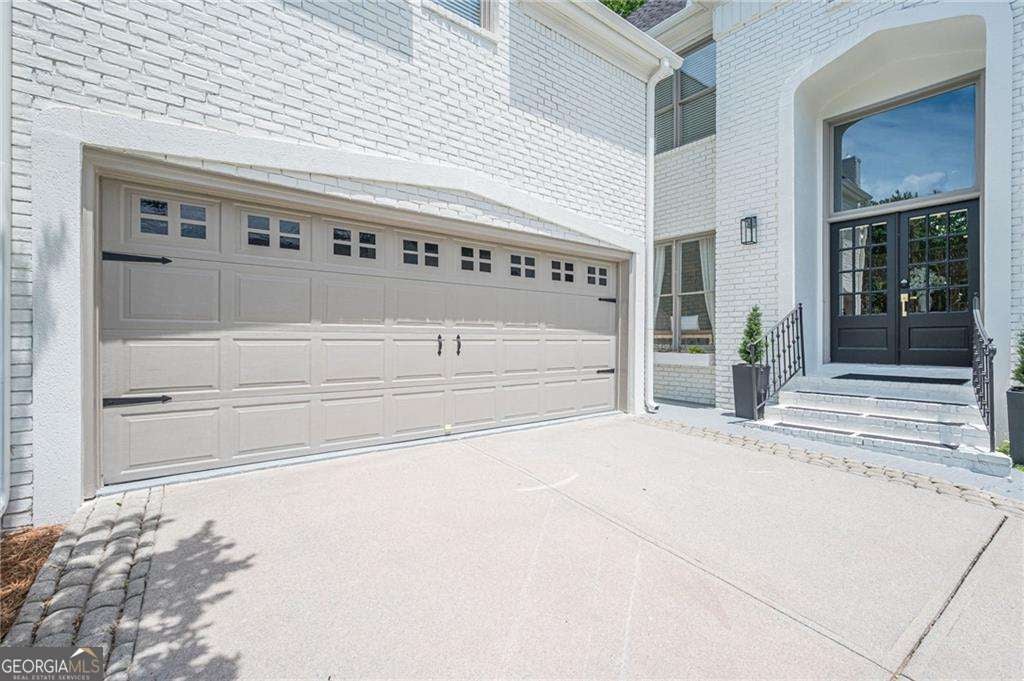 Photo of 745 Combee Way, Roswell, GA 30076 (MLS # 10799757)