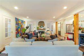 4006 N Stratford RD NE