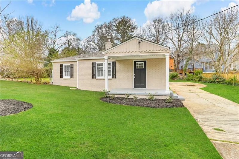 1876 Flat Shoals Road SE