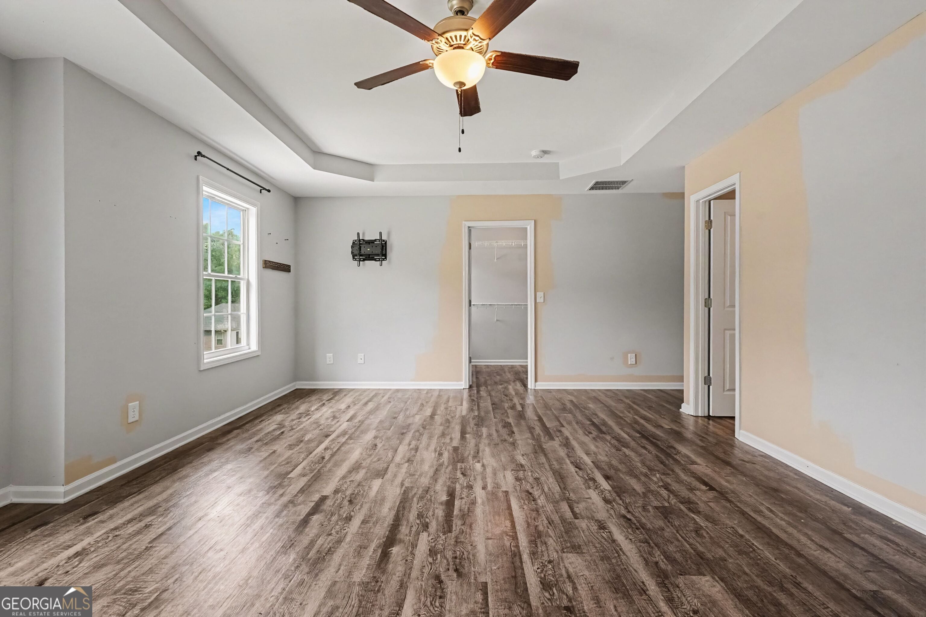 734 Dawn PL