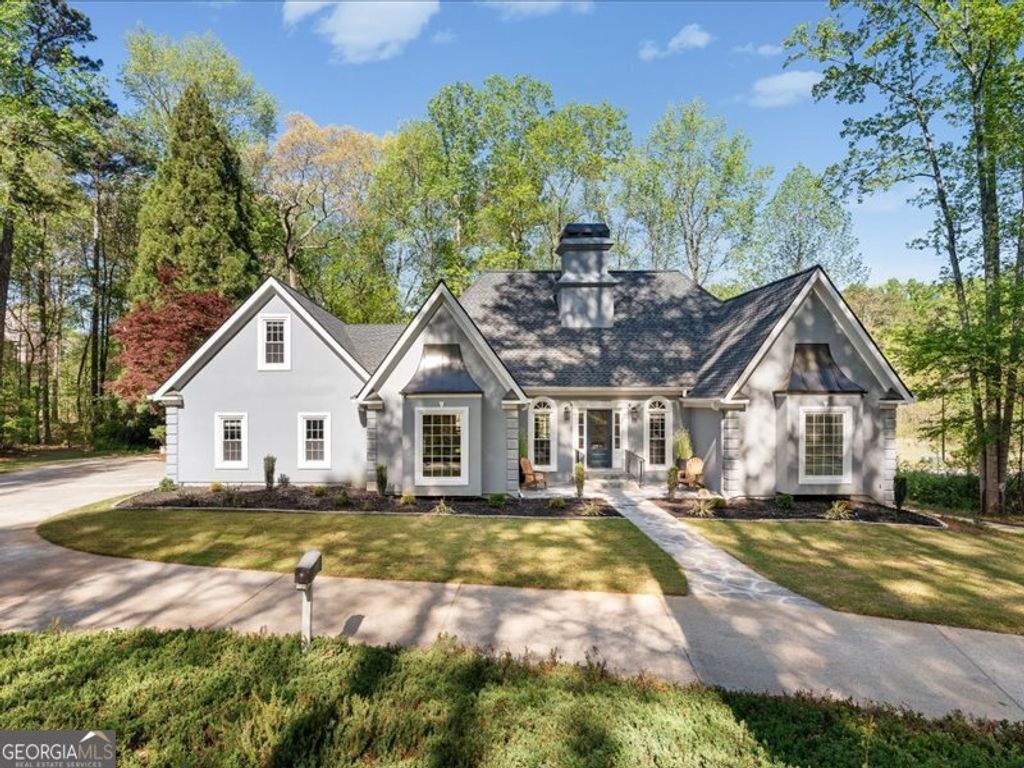 Photo of 10570 Buice Road, Johns Creek, GA 30022 (MLS # 10730441)