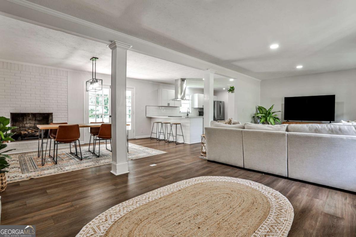 281 Craig DR