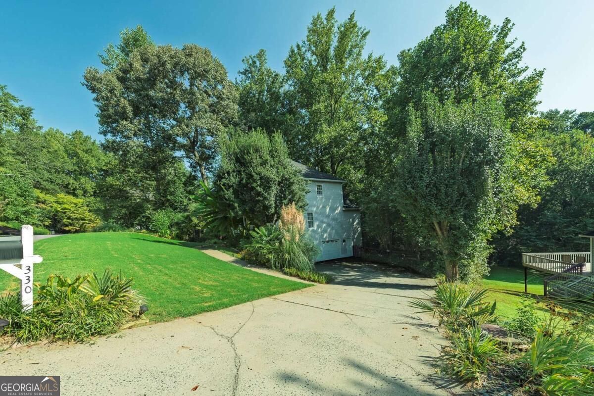 330 Justin DR