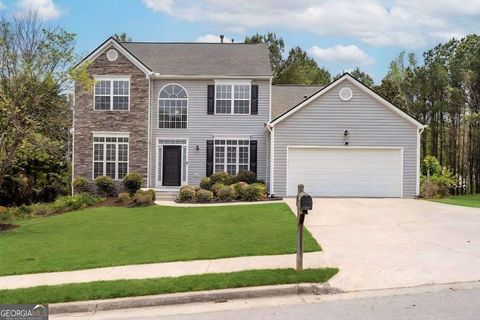816 Pond View LN Sugar Hill GA 30518