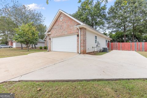 A home in Warner Robins