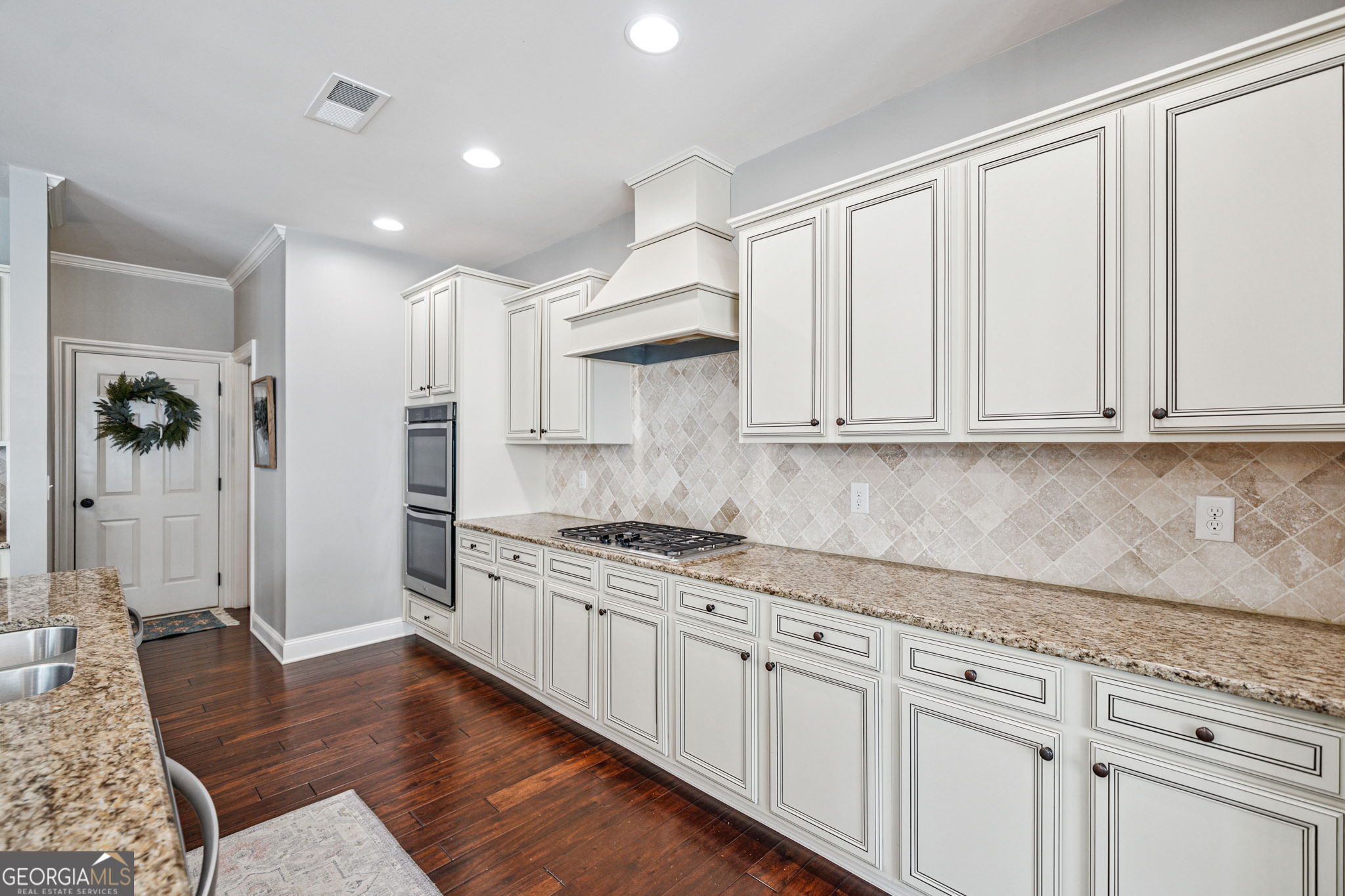 Alpharetta, Georgia 30005, United States, 5 Bedrooms Bedrooms, ,4 BathroomsBathrooms,Residential,Active,175266