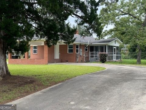 A home in Waycross