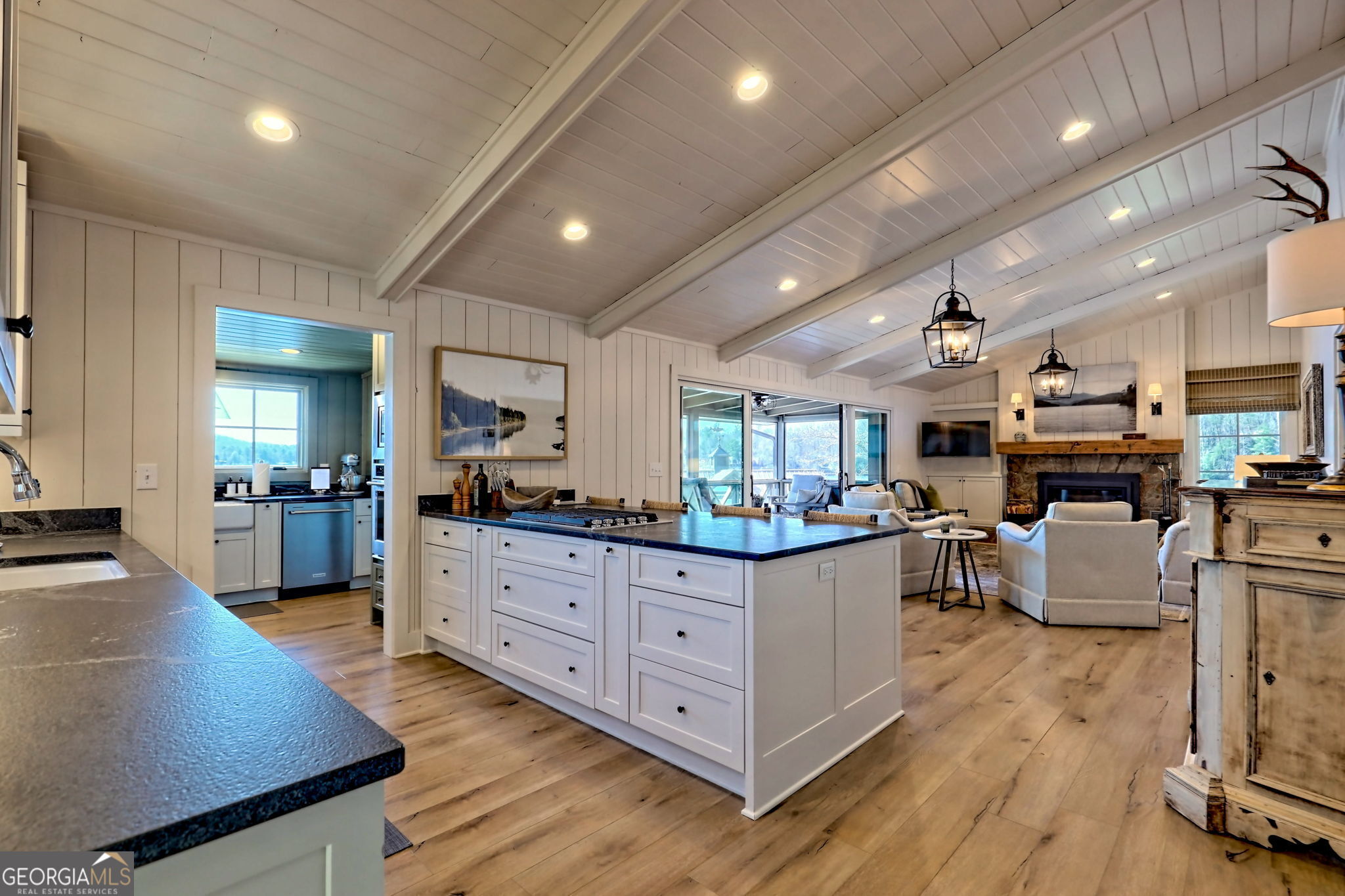 Lake Burton - Residential