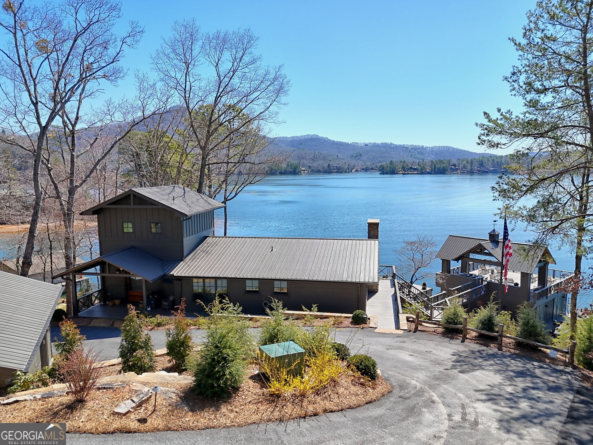 Lake Burton - Residential