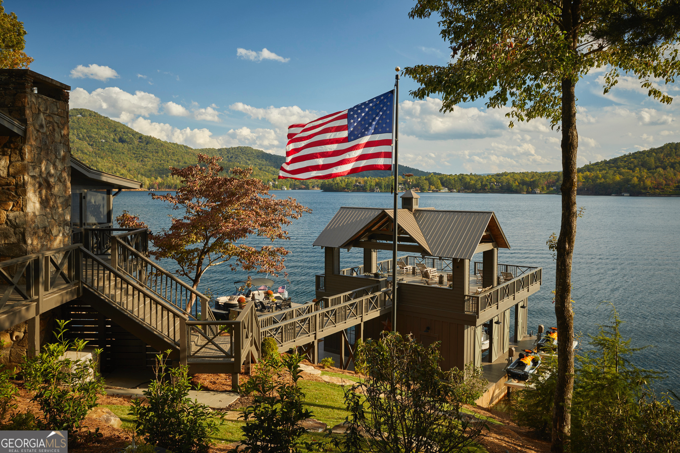 Lake Burton - Residential