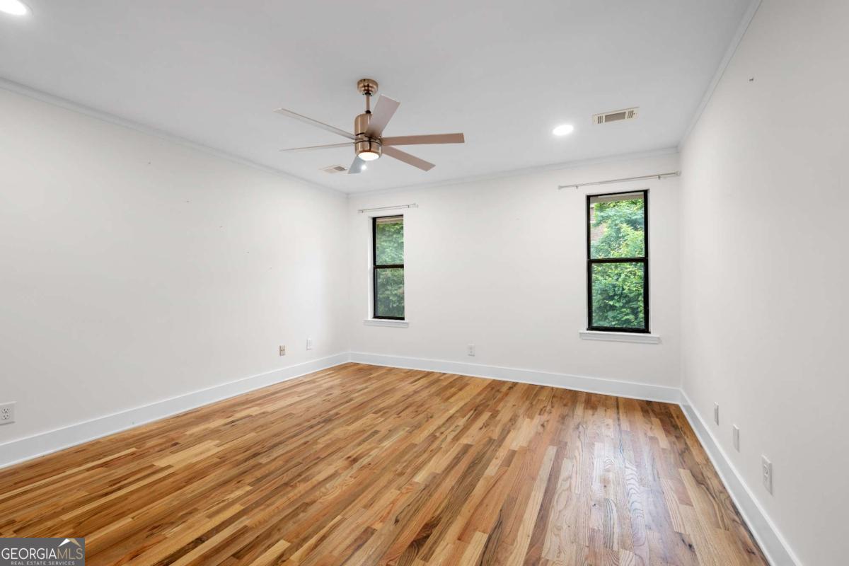 VARIATIONS - Residential