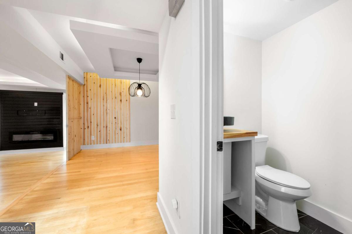 VARIATIONS - Residential