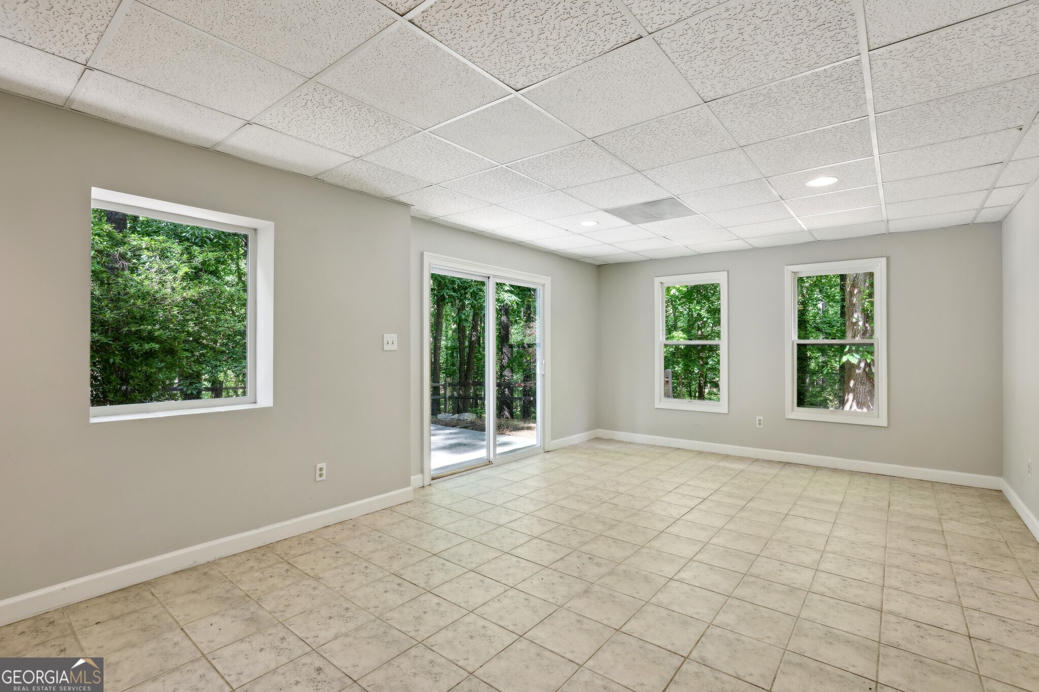 Windward - Residential Lease