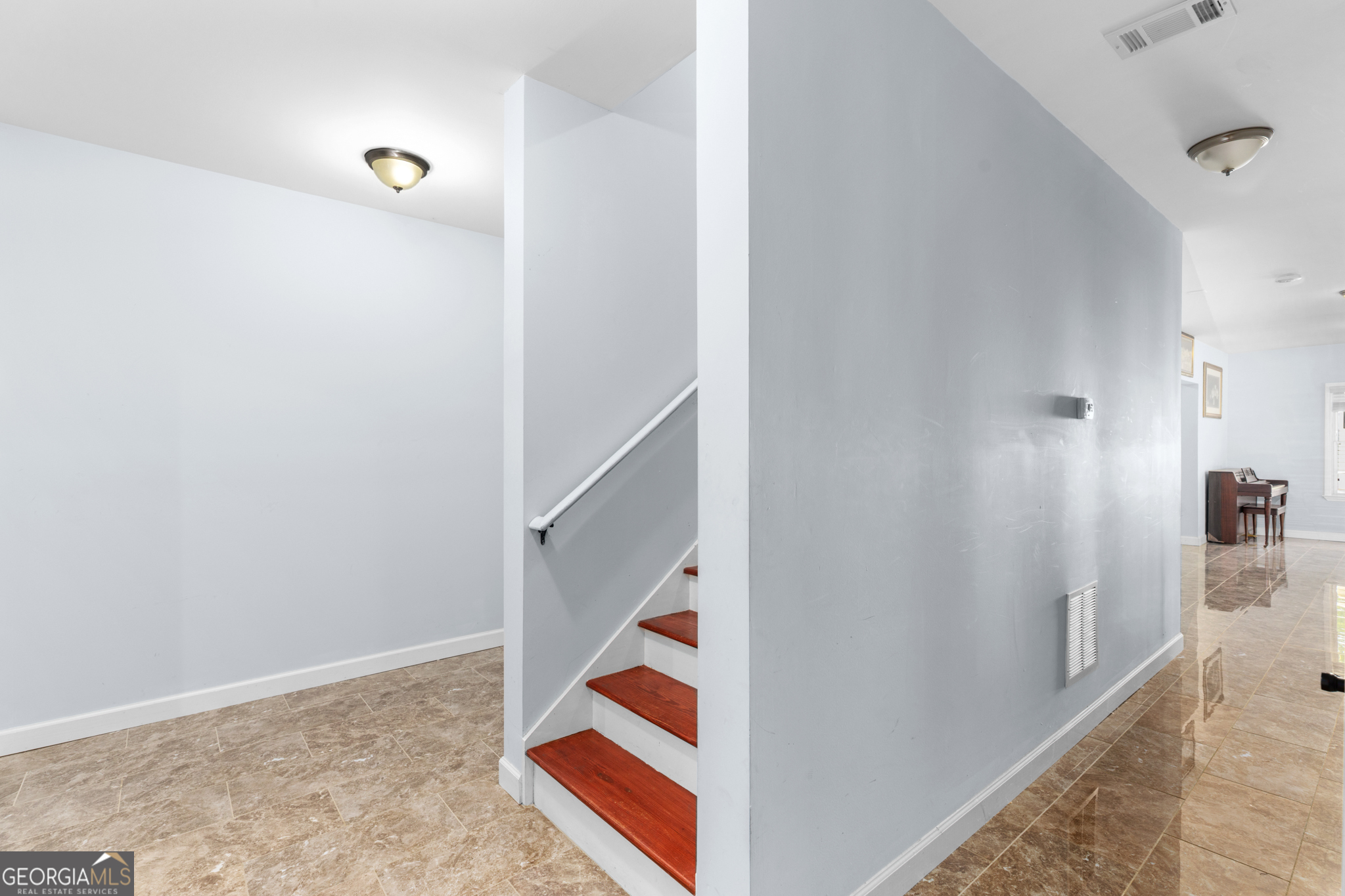n/n - Residential
