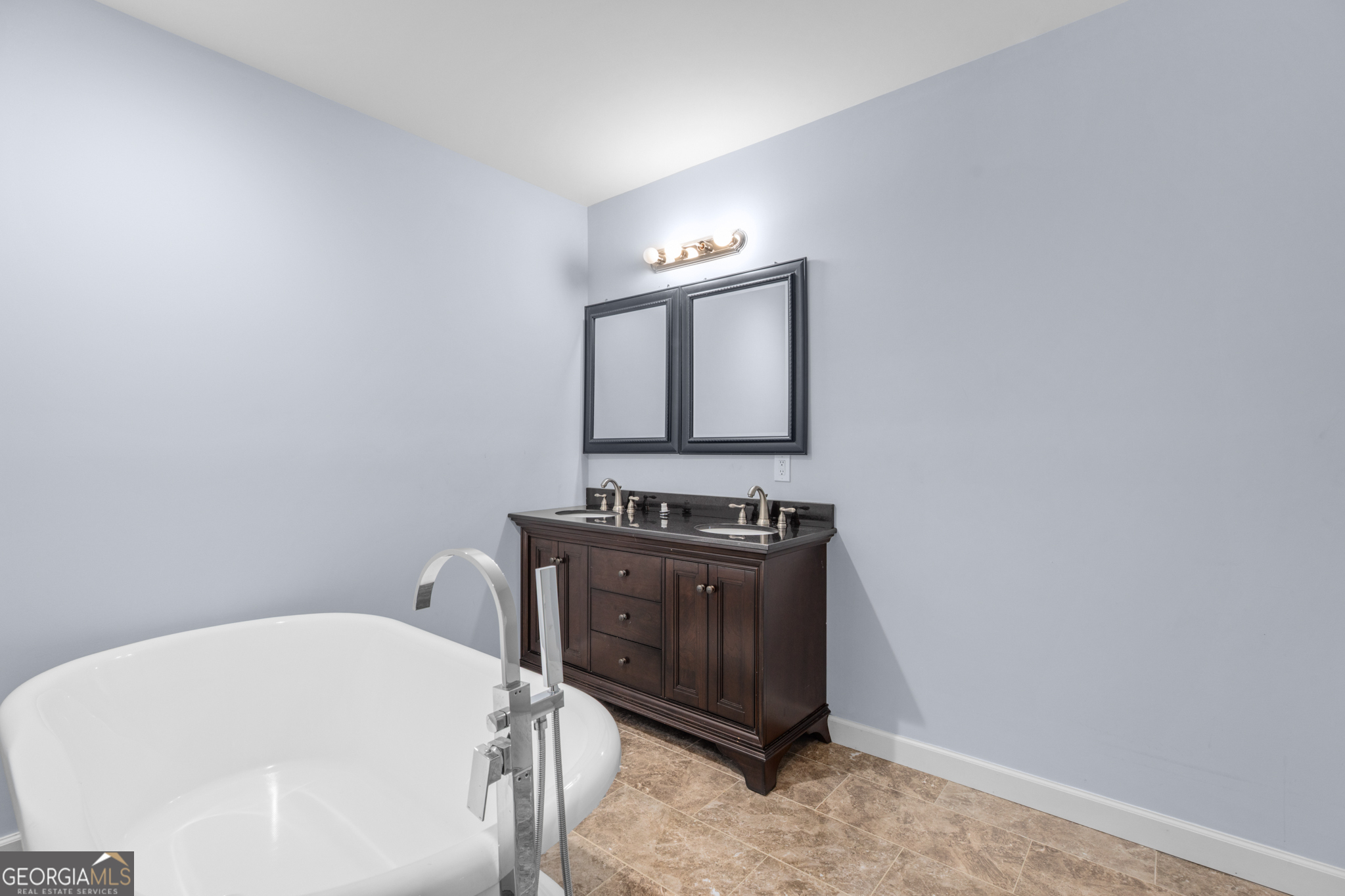 n/n - Residential